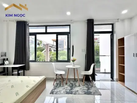 Cho Thuê Căn Hộ Ban Công Cửa Sổ Trời Thoáng Mát Ngay Aeon Mall, Gần Văn Hiến, Công Thương