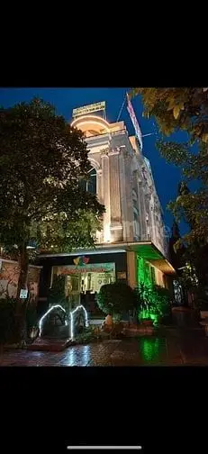 Bán Khách Sạn Kiến Trúc Châu Âu, Vị Trí Đẹp