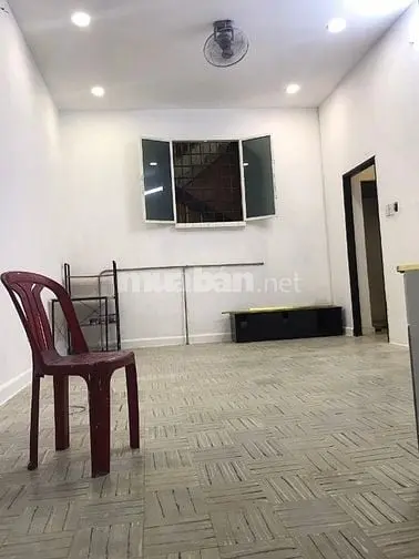 Cho Thuê Nhà Riêng Q5, Chân Cầu Chà Và, Diện Tích 50 M2, 1 Gác, 3,9Tr
