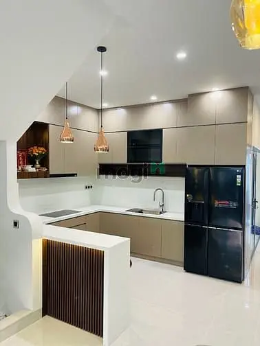 Bán Nhà 1 Trệt 2 Lầu Chính Chủ, Giá Rẻ Đường Hồ Văn Cống, Tp. Thủ Dầu