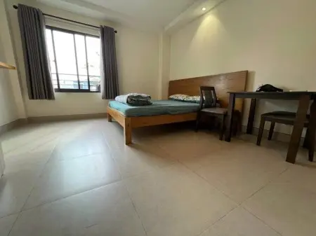 Căn Hộ Full Nội Thất, Cửa Sổ, Thang Máy, Gần Hàng Xanh, Đại Học Hutech, Gtvt.
