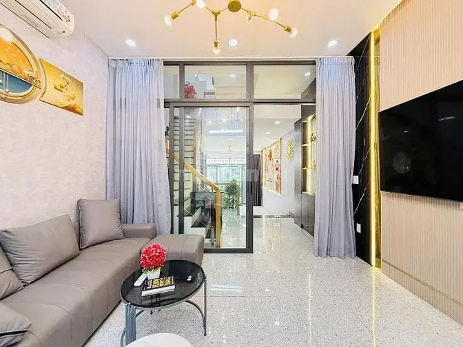 Cắt Lỗ Sâu Trong Tháng – Bán Gấp Nhà Hòa Hảo Quận 10 Giá Chỉ 4 Tỷ 970