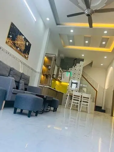 Chỉ Hơn 4 Tỷ - Lê Văn Quới - 2Pn - Đường 4M - Nhà Đẹp Ở Ngay