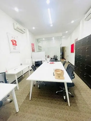 Phố Nhật-Cho Thuê Nhà Mặt Tiền Siêu Hiếm Số 2 Mê Linh Bình Thạnh