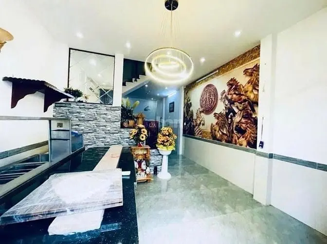 Bán Gấp Nhà Lê Hồng Phong Quận 10 – 3Pn 3Wc – Chỉ 4 Tỷ420