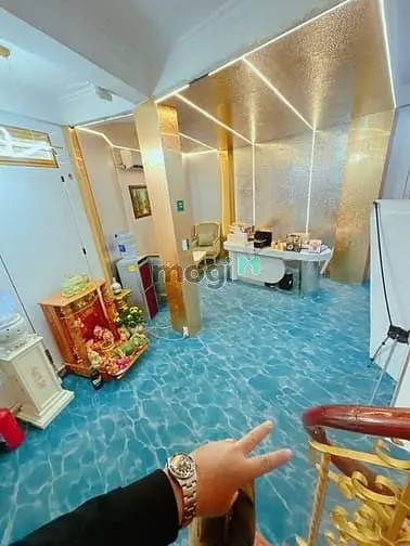 Bán Nhà Mt Ngang 9.7M 6 Lầu Đường Rạch Bùng Binh Quận 3 Chỉ 18 Tỷ
