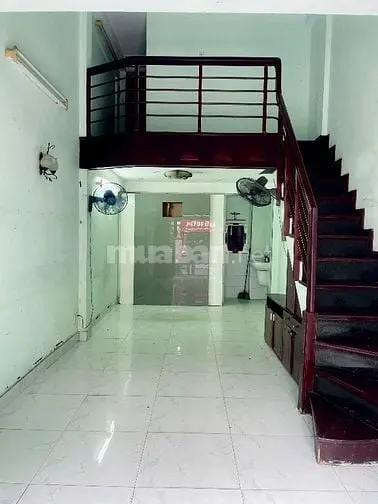Cho Thuê Nhà Mặt Tiền: 160 Tân Phước, P.7, Q.10, Dt 70M2