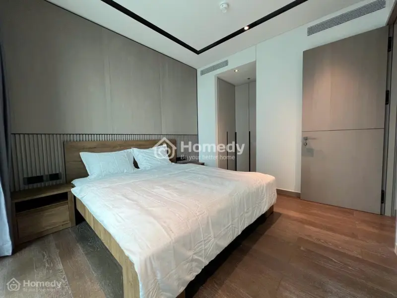 Cho Thuê Gấp Chcc Grand Marina Q1, 2Pn,1Wc, Full Nt, Layout Hiếm, View Siêu Đẹp, Hàng Hot, Uy Tín !