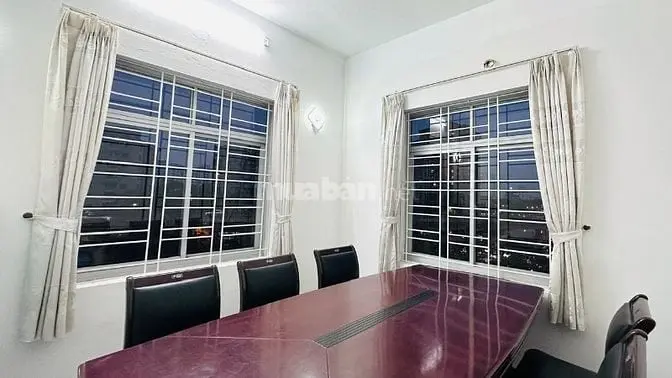 Chính Chủ Cho Thuê Căn Góc Đẹp, 104M2, 3Pn, 2Wc Bắc Linh Đàm