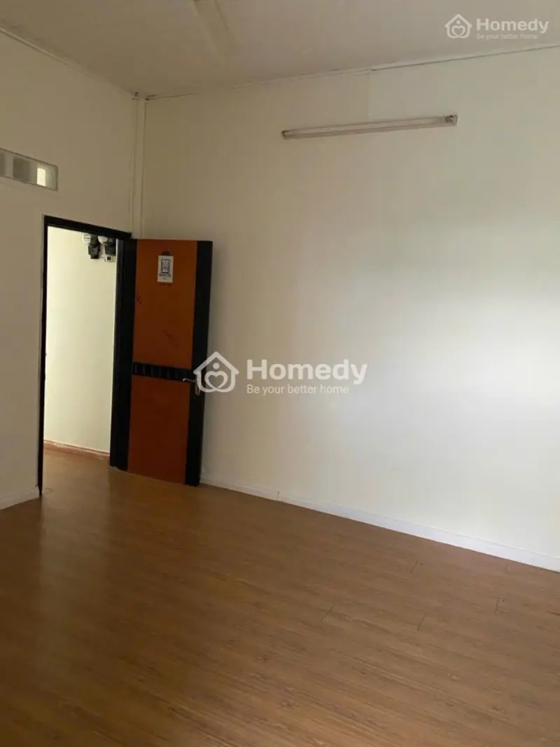 Phú Nhuận - Bán Nhà Mặt Tiền 98M2 - Gấp Bán Chỉ Nhỉnh 17 Tỷ Tl
