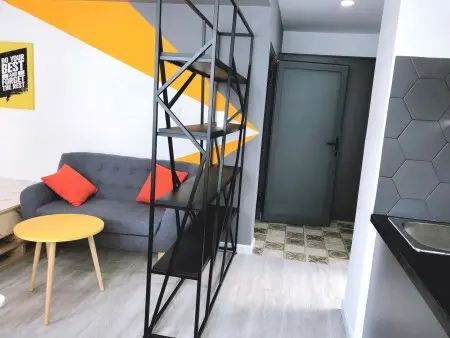 Gần Phan Xích Long, Phan Đăng Lưu Trống Sẵn Phòng Có Ban Công Full Nội Thất Có Máy Giặt Riêng