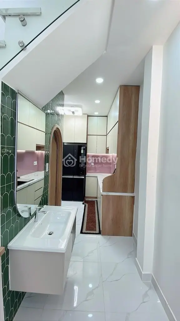 Nhà Phan Xích Long – Khu Ẩm Thực Sầm Uất