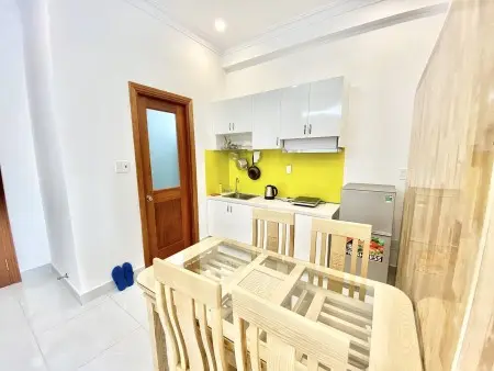 Phòng Trọ Full Nội Thất, Thang Máy, An Ninh, Ngay Đào Duy Anh Phú Nhuận Tiện Di Chuyển Q1 Q3 Sân Bay