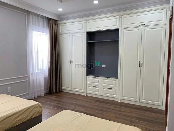 Biệt Thự Phong Cách Châu Âu, Phường 12, Quận 10