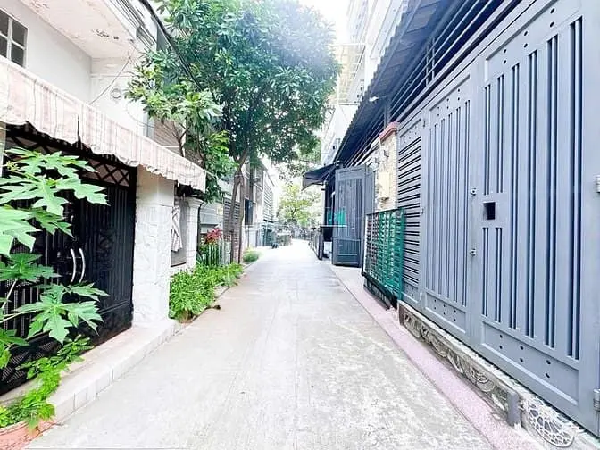 Bán Nhà 1886 – Sổ Hồng Riêng, Hẻm 3.5M, Cách Xe Hơi 50M – Giá 4 Tỷ 950