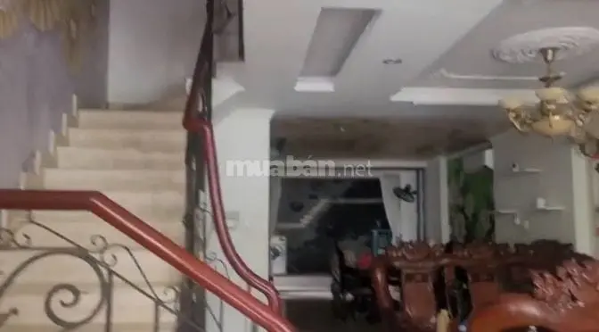 Cho Thuê Nhà Mặt Đường 12M Thông Thoáng . Giá 30 Triệu / Tháng