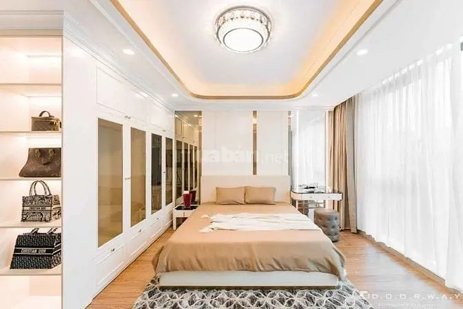 Cực Phẩm, Bán Khách Sạn Hồ Gươm, Hồ Hoàn Kiếm: 500M2, Mặt Tiền 13M, 10