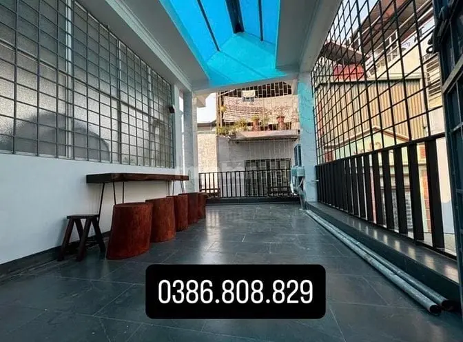 Ngay Ngã Tư Sở- 50M Ra Ô Tô - Thiết Kế Không Gian Mở - Thoáng Sáng