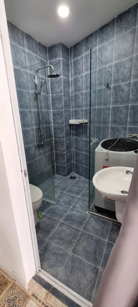 Gần Phan Xích Long, Phan Đăng Lưu Trống Sẵn Phòng Có Ban Công Full Nội Thất Có Máy Giặt Riêng