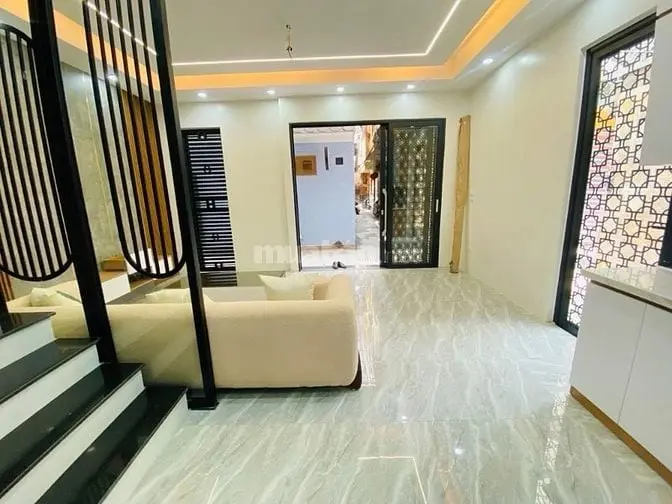 Bán Nhà Lô Góc Phố Phùng Khoang,Nhà Mới 5Tầng,Oto Đỗ Cửa,Giá 11,2Tỷ