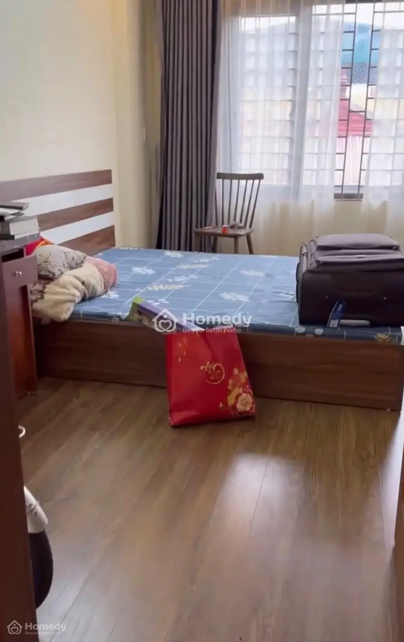 Bán Nhà Riêng Phố Tương Mai : 40M2 , 4 Tầng Ngõ Ô Tô Giá 9.4 Tỷ
