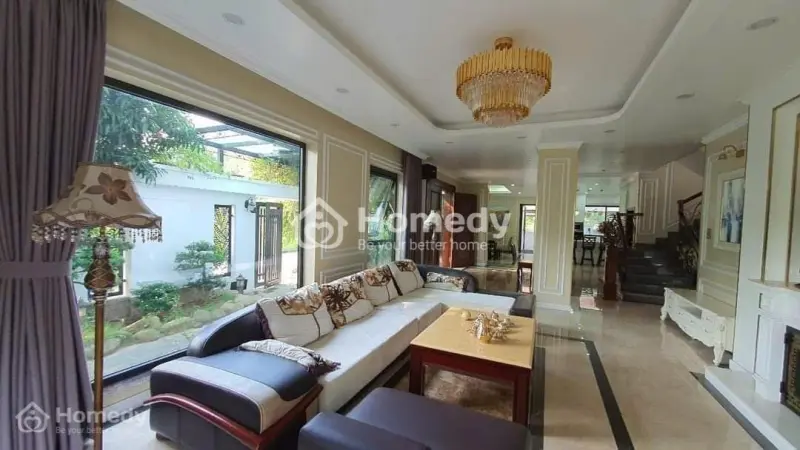 Bán Nhà Tây Hồ-750M2- Mặt Tiền 17M, 3 Ô Tô Tránh Nhau- Vị Trí Đẹp Nhất Lạc Long Quân