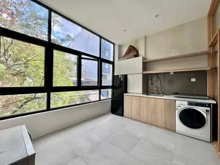 Cho Thuê Căn Hộ Bancong, 48M2 , View Mặt Tiền - Ngay Nguyễn Tri Phương Quận 10