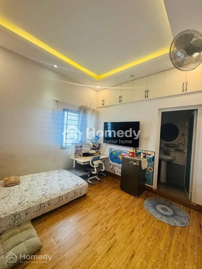 Hẻm Xe Hơi Tránh Nhau, Sát Mặt Tiền Nở Hậu, 4 Tầng Gần Chợ Hiệp Bình 42M2 Nhỉnh 5 Tỷ