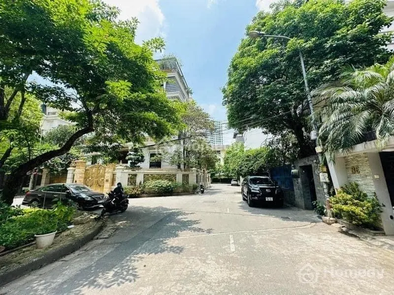 Đất Hiếm, Đất Biệt Thự Vườn Đào Dt176M2, Mt11M, 99 Tỷ Tây Hồ