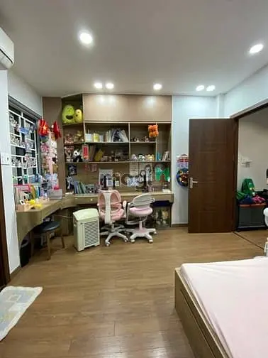 Hxh Quận Gò Vấp Nhà Đẹp Ở Ngay Có Thang Máy.
