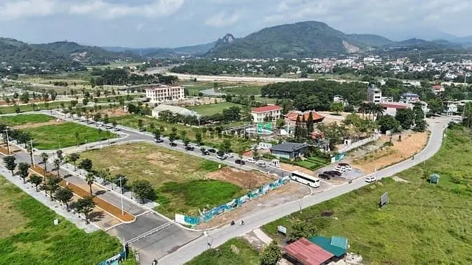 Lô Góc Vị Trí Kim Cương - Dự Án Centreville Lương Sơn