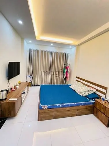 Bán Nhà Phố Ngọc Thụy 38M2- 4 Tầng- 3 Phòng Ngủ- 7.9 Tỷ, Ô Tô