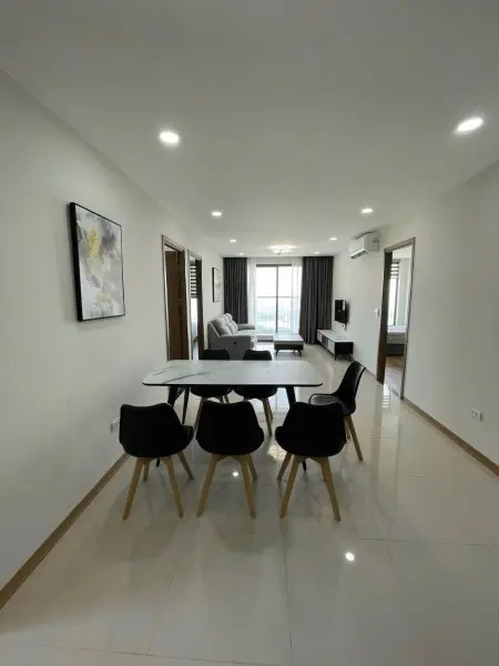 Cho Thuê 1 Phòng Thường Trong Căn Hộ 3Pn Chung Cư Rose Town 79 Ngọc Hồi