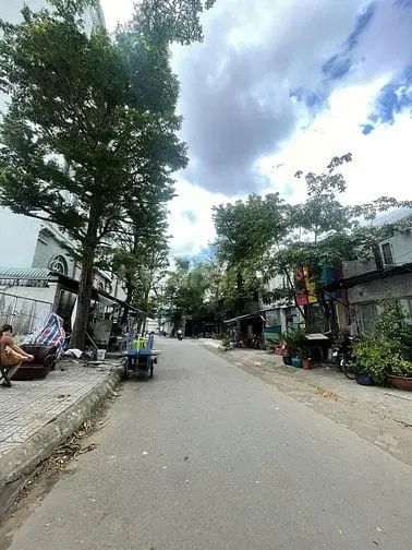 Chuyên Bán Đất Khu Vực Phố Tây Thảo Điền Quận 2 , Xây Dựng 5 Tầng