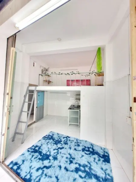 Cho Thuê Phòng Trọ Mặt Tiền Kinh Doanh Dương Quảng Hàm, Gò Vấp – 25M² Có Gác
