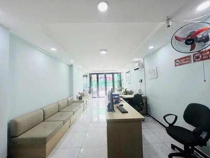 Bán Nhà Góc 2 Mt 3 Tháng 2 Quận 11, 4X19M , 3 Tầng, Vị Trí Đẹp, 23,5 T