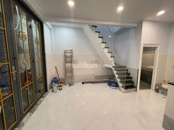 Bán Nhà 21 Đường Số 7 P4.Q4.Dt:4X8M,Giá:7.7Tỷ(3 Lầu)