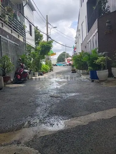 Bán Nhà Lê Quang Định, P.1, Gò Vấp, 8X9,5M, Cấp 4, Hẻm 5M, Cách Mt 30M