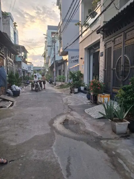 Cho Thuê Nhà Giá Rẻ 2Pn, 2Wc Giá 7,5Tr - 201/5/4A Mã Lò, Bình Tân