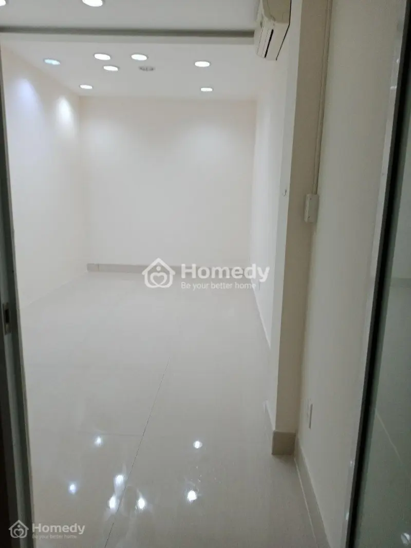 Phòng Lầu 2- 19M2- Full Nội Thất- Có Cửa Sổ- Hầm Xe Free- Giờ Tự Do- Cửa Khoá Vân Tay- 3,5Tr/Th