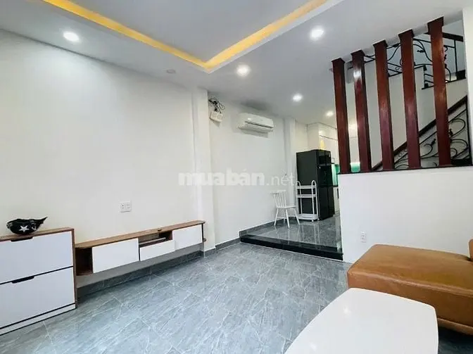 Bán Nhà Góc 3 Mặt Tiền – Hẻm 701 Trần Xuân Soạn, Quận 7