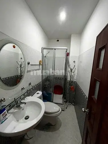 Bân Nhà Dt 97M2 Đúc 2 Tầng Đường Số 28 Gần Bờ Kênh Tl Gv Giá 12Ty800