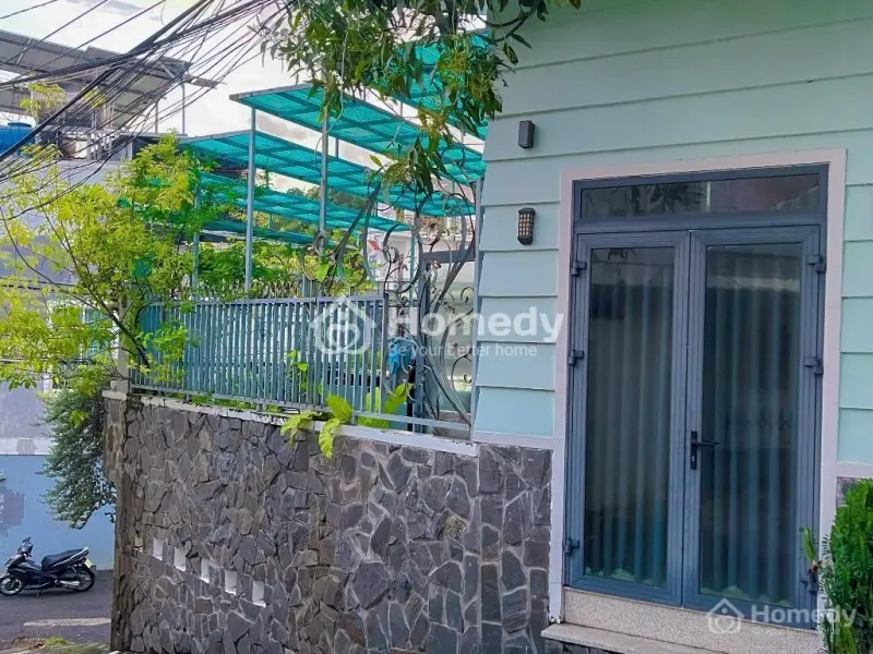 Bán Nhà Mặt Tiền Góc