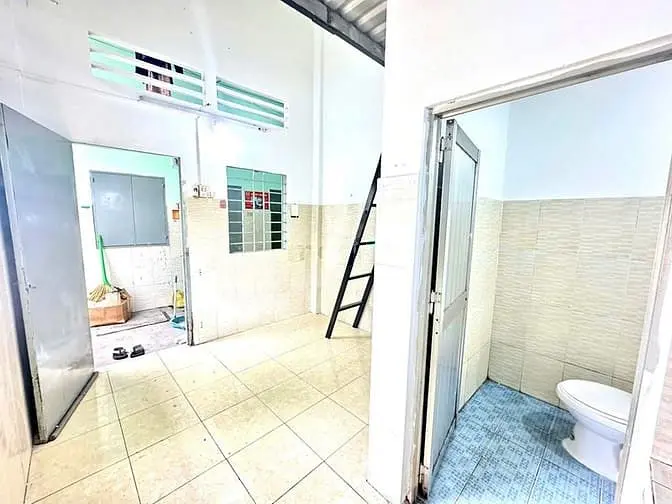 Phòng Trọ Thoáng Mát Ngay Đường Nguyễn Văn Tăng