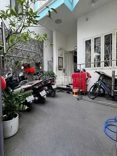 ⭐️Nhà 3 Lầu Dt:4,7X17M Cao Cấp Hẻm Xe Hơi Hoàng Hoa Thám, P5.