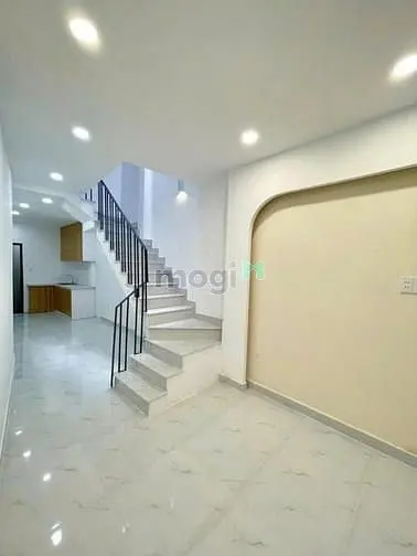Chính Chủ Cần Bán Gấp Căn Nhà 30M2 - Hưng Phú,P9,Q8 - Cách Bxq8,Bvq1Km