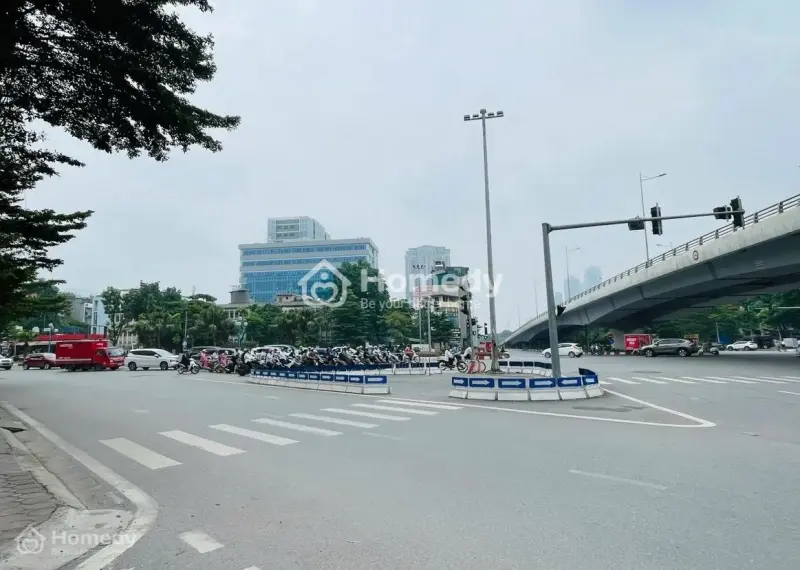 Chính Chủ Bán Gấp Nhà Cầu Giấy Để Mua Biệt Thự, Nhà 50M2, 6 Tầng, Giá 15.6 Tỷ.