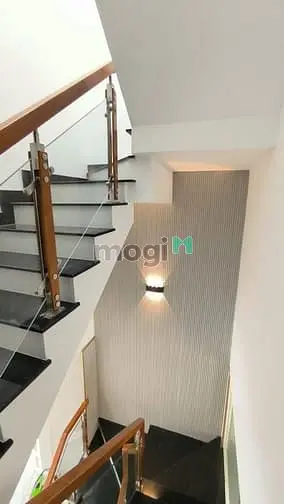 Nhà Mới Xây - Trung Tâm Thủ Dầu Một - Giá Hữu Nghị