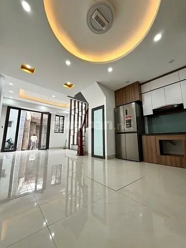 Bán Nhà Hoài Đức - Di Trạch: 5 Tầng, Lô Góc, Dt 36M2, Full Nội Thất