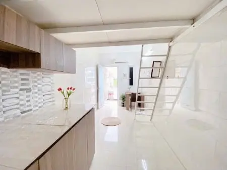 Trống Phòng Ngay Công Viên Phú Lâm